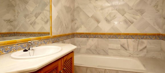 3 bedrooms Apartment in La Quinta, Spain No. 88942 17