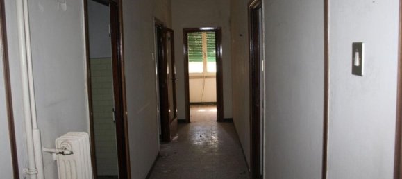 5 Schlafzimmer Wohnung in Pomarance, Italy, Nr. 371983 21