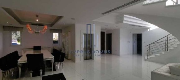 Propiedad comercial de 6 dormitorios en Pyrgos, Cyprus No. 82736 11