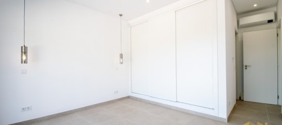 4 غرف نوم فيلا في Lagoa, Portugal رقم 233449 11