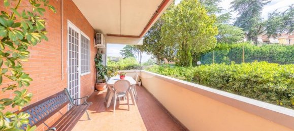 2 bedrooms Apartment in Rome, Italy No. 324650 11