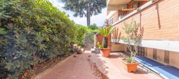 2 bedrooms Apartment in Rome, Italy No. 324650 14