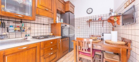 2 bedrooms Apartment in Rome, Italy No. 324650 9