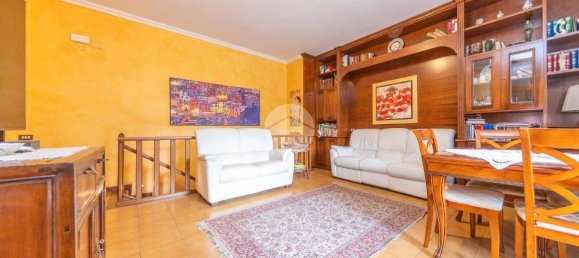 2 bedrooms Apartment in Rome, Italy No. 324650 3