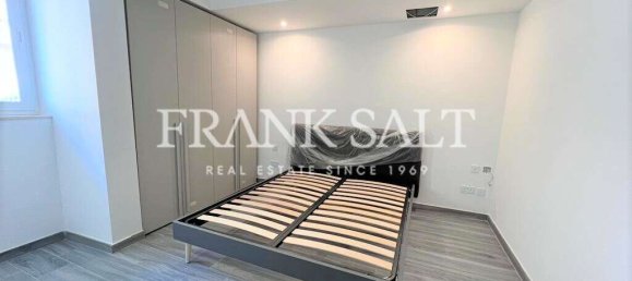 2 غرف نوم شقة في Gzira, Malta رقم 4688 3