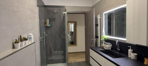 2 bedrooms Apartment in Como, Italy No. 359714 16