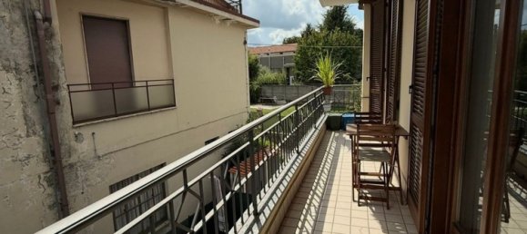 2 bedrooms Apartment in Como, Italy No. 359714 2