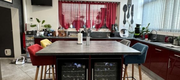 Дом с 3 спальнями в Илье-Комбре, Франция № 67142 6