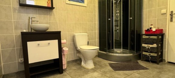 Дом с 3 спальнями в Илье-Комбре, Франция № 67142 15