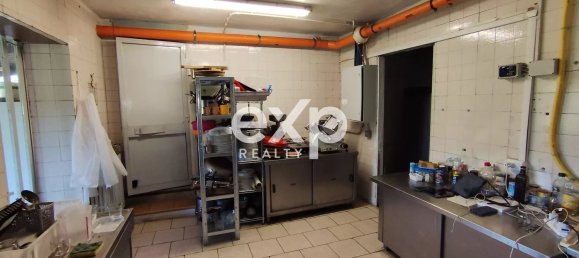 359m² Commercial property in Castelnuovo Calcea, Italy No. 293964 22