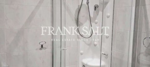 Apartamento de 3 dormitorios en Ta' Xbiex, Malta No. 7682 6