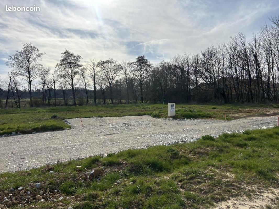 Terreno en Valence, France 367 m² No. 341441