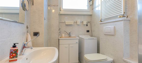 2 bedrooms Apartment in Como, Italy No. 67942 25