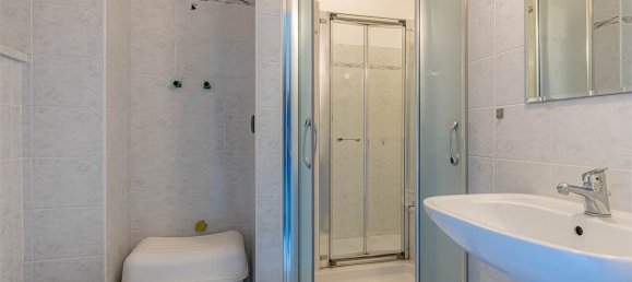 2 bedrooms Apartment in Como, Italy No. 67942 12