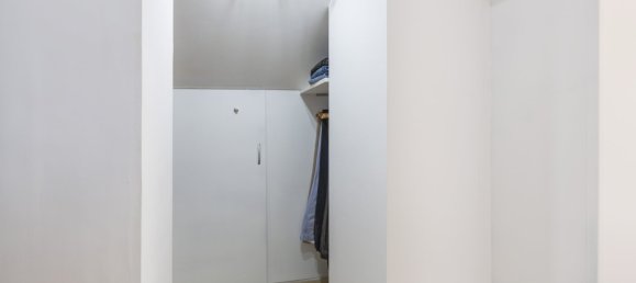 4 bedrooms Apartment in Valencia, Spain No. 15132 17