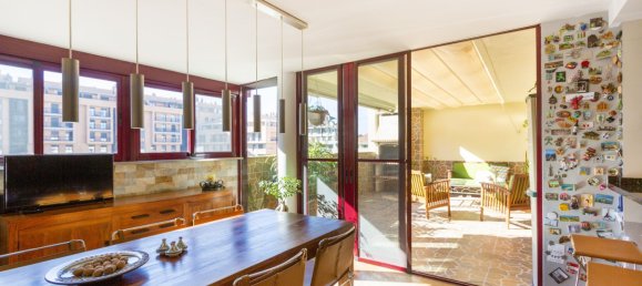 4 bedrooms Apartment in Valencia, Spain No. 15132 5