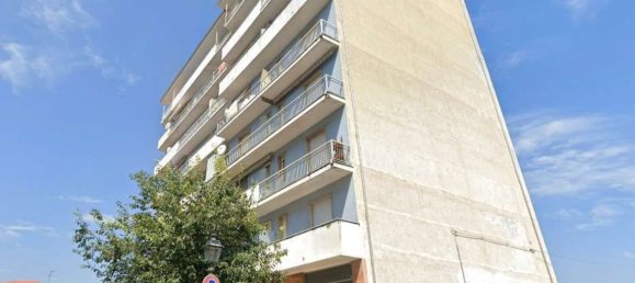 3 chambres Appartement à Livorno Ferraris, Italy No. 364516 2