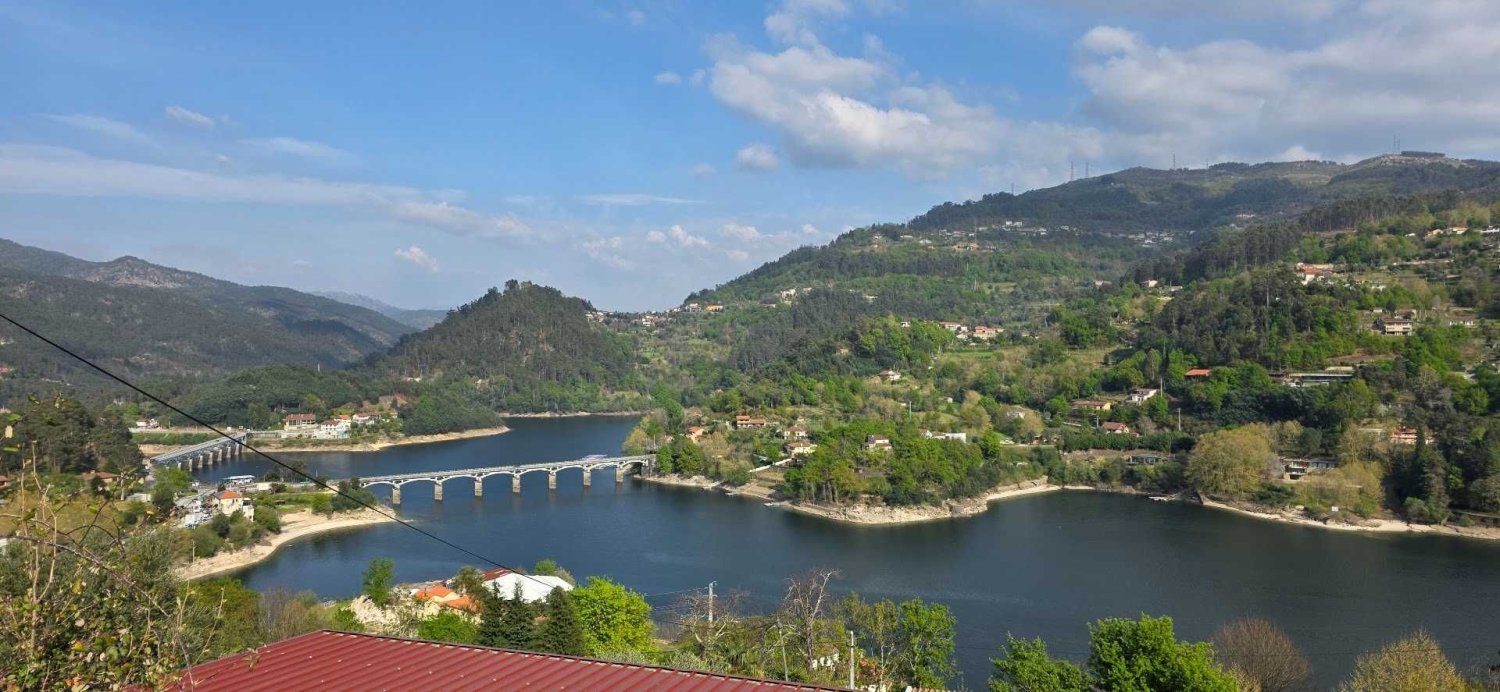  Land in Rio Caldo, Portugal No. 255992