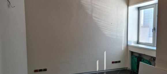 Коммерческая недвижимость 250м² в Куистелло, Италия № 319664 24