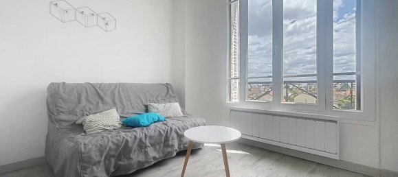 Studio in Nanterre, France, Nr. 288402 2
