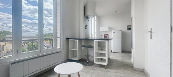 Studio in Nanterre, France, Nr. 288402 5