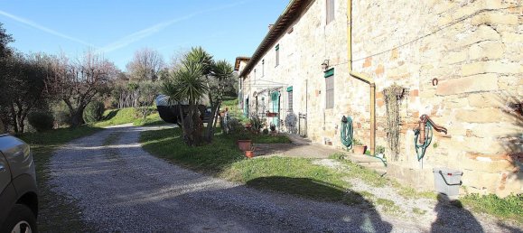 16 rooms House in Lucca, Italy No. 152462 15