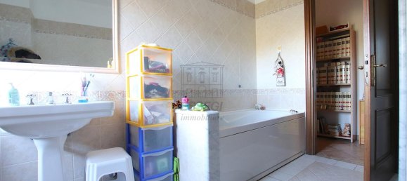 16 rooms House in Lucca, Italy No. 152462 42