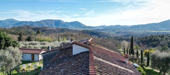 16 rooms House in Lucca, Italy No. 152462 7