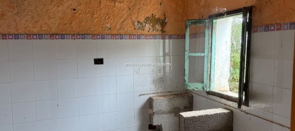 Дом с 4 спальнями в Терор, Испания № 188917 6