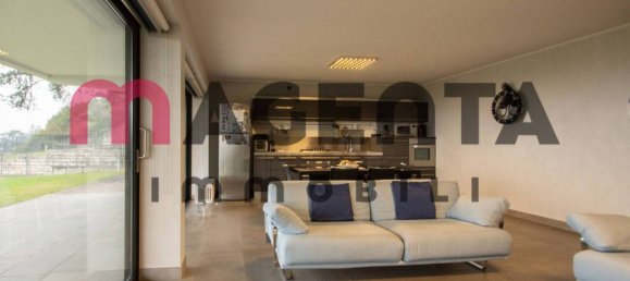 5 bedrooms Villa in Brescia, Italy No. 277029 6