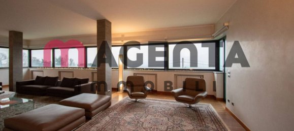 5 bedrooms Villa in Brescia, Italy No. 277029 13