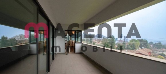 5 bedrooms Villa in Brescia, Italy No. 277029 27