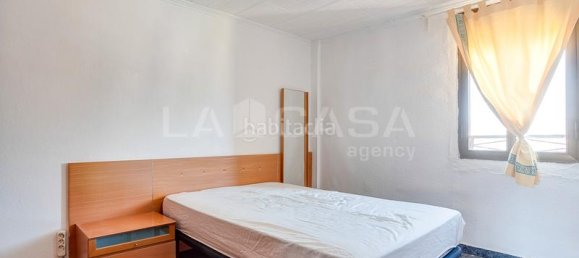 3 bedrooms Apartment in L'Hospitalet de Llobregat, Spain No. 161748 15