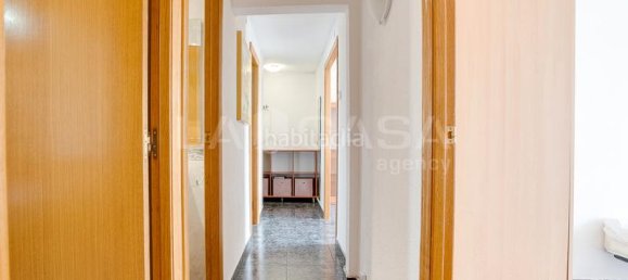 3 bedrooms Apartment in L'Hospitalet de Llobregat, Spain No. 161748 19
