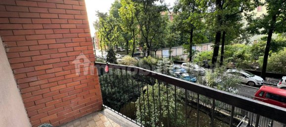 Apartamento de 1 dormitorio en Cinisello Balsamo, Italy No. 348756 5