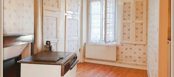 Casa de 3 dormitorios en Chaource, France No. 214696 2