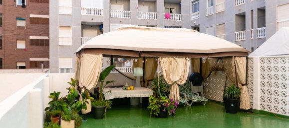 Apartamento de 2 dormitorios en Torrevieja, Spain No. 184355 5