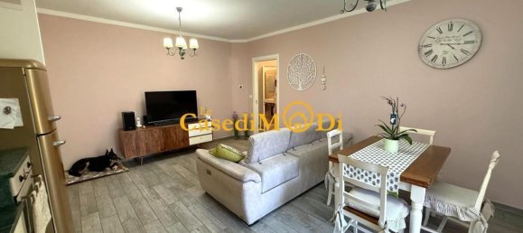3 bedrooms Apartment in Livorno, Italy No. 363914 5