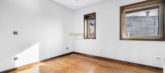 4 Schlafzimmer Villa in Vila Nova de Gaia, Portugal, Nr. 247529 35