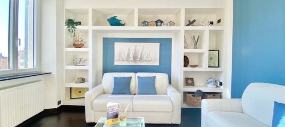 3 rooms Apartment in Genoa, Italy No. 288205 2