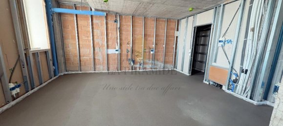 4 rooms Apartment in Padua, Italy No. 232857 4