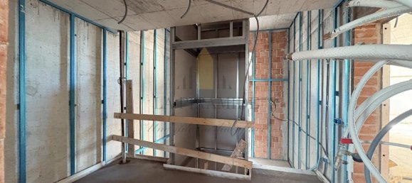 4 rooms Apartment in Padua, Italy No. 232857 9