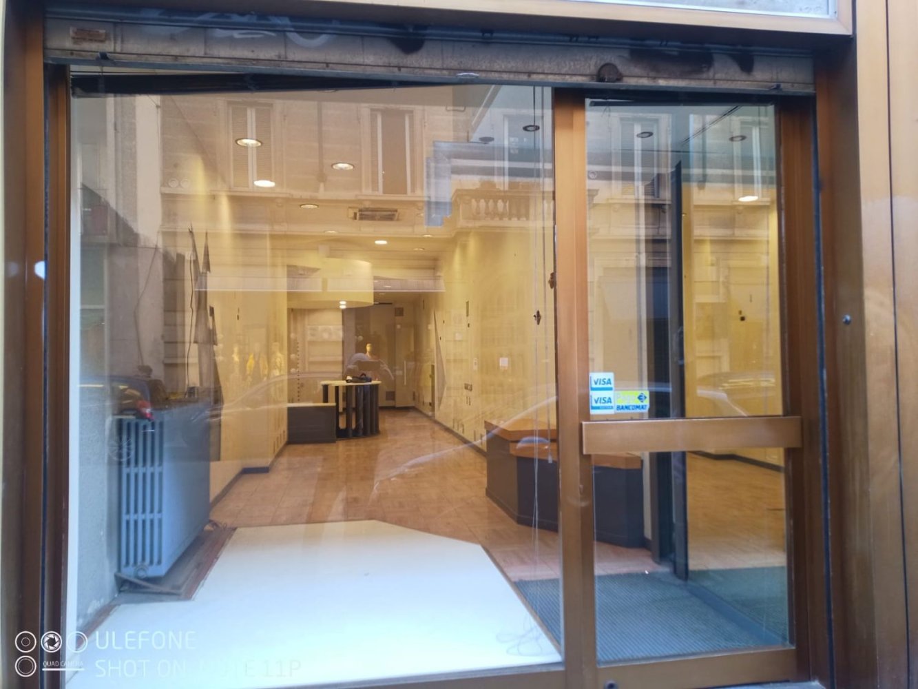 Propriété commerciale à Milan, Italy 90m² No. 245957