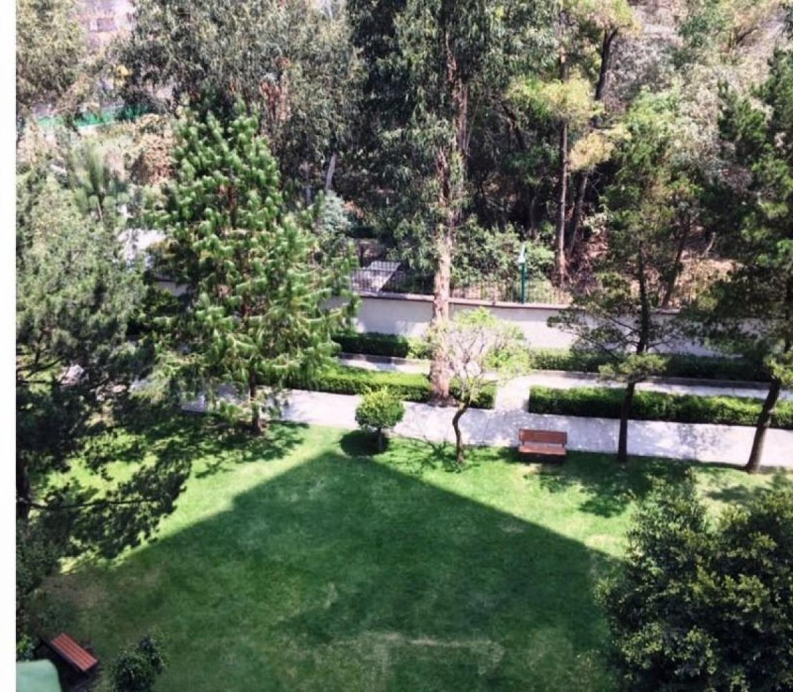 terreno en venta en Naucalpan de Juárez, Naucalpan, Mexico № 203398