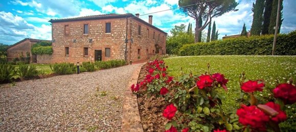 Casa de 20 habitaciónes en Monteroni d'Arbia, Italy No. 193382 6