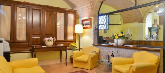 Casa de 20 habitaciónes en Monteroni d'Arbia, Italy No. 193382 15