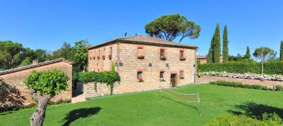 Casa de 20 habitaciónes en Monteroni d'Arbia, Italy No. 193382 23