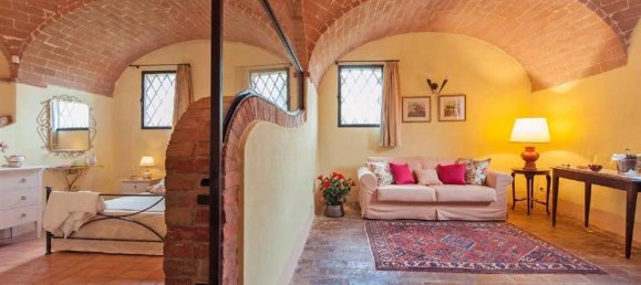 Casa de 20 habitaciónes en Monteroni d'Arbia, Italy No. 193382 16