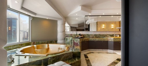 4 bedrooms Penthouse in Benalmadena, Spain No. 180003 15