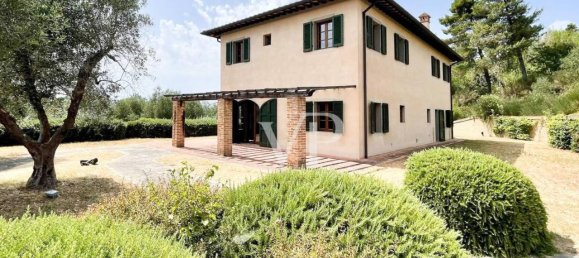 5 rooms Villa in Palaia, Italy No. 23568 2